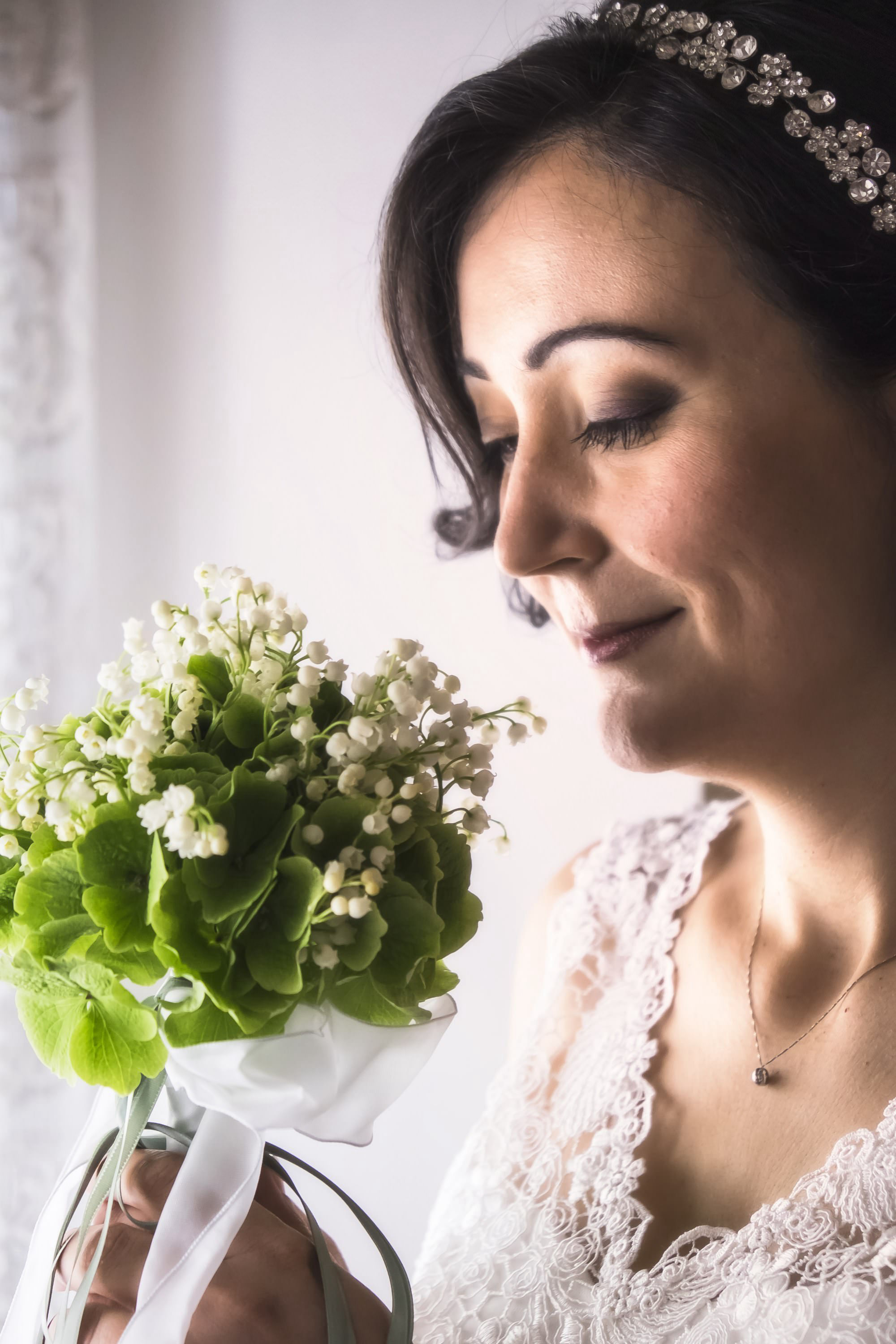 la sposa e il suo bouquet